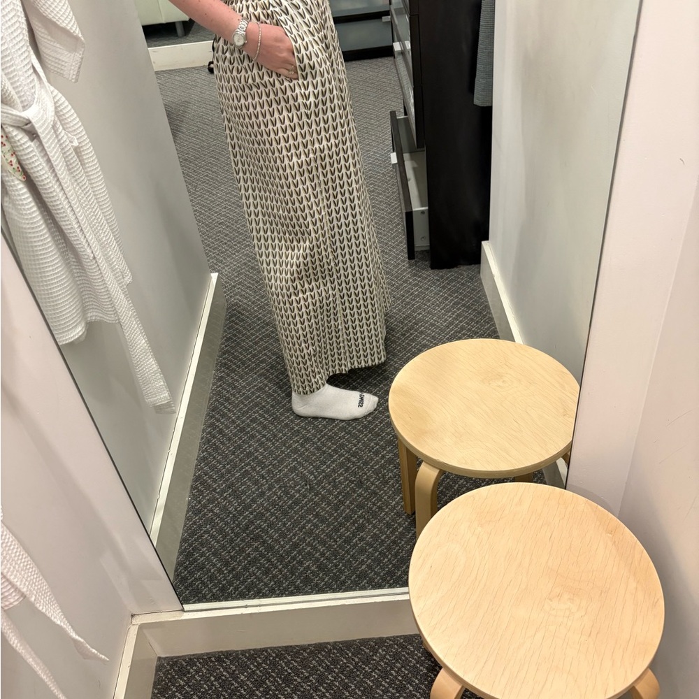 Chic Patterned Wide-Leg Pants